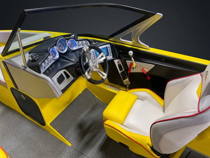 2016 MasterCraft X26 - Blue / Red