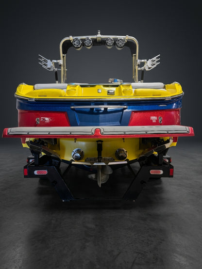 2016 MasterCraft X26 - Blue / Red