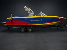 2016 MasterCraft X26 - Blue / Red