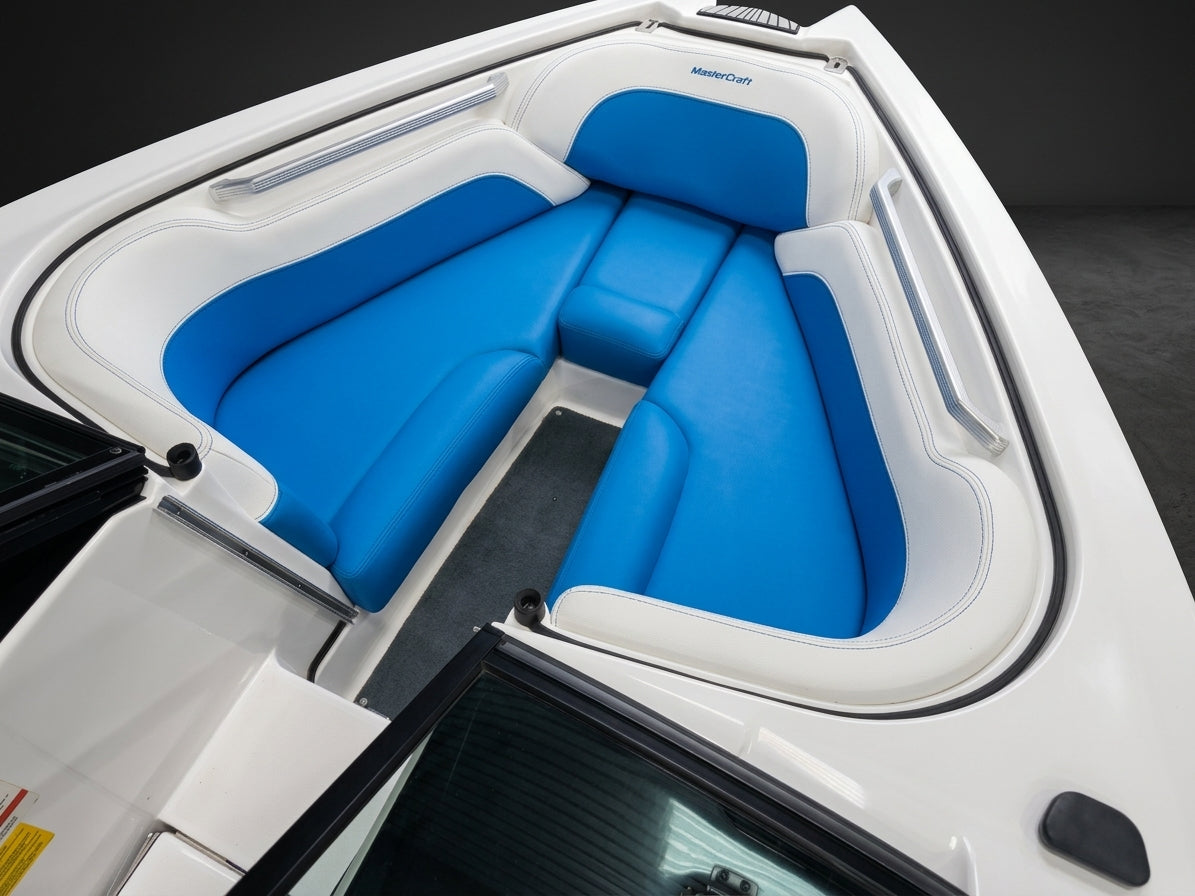 2019 Mastercraft Prostar - White / Blue