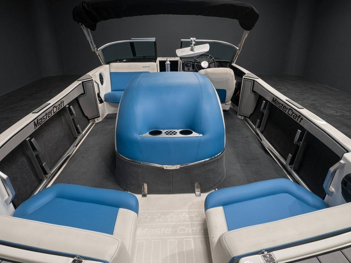 2019 Mastercraft Prostar - White / Blue