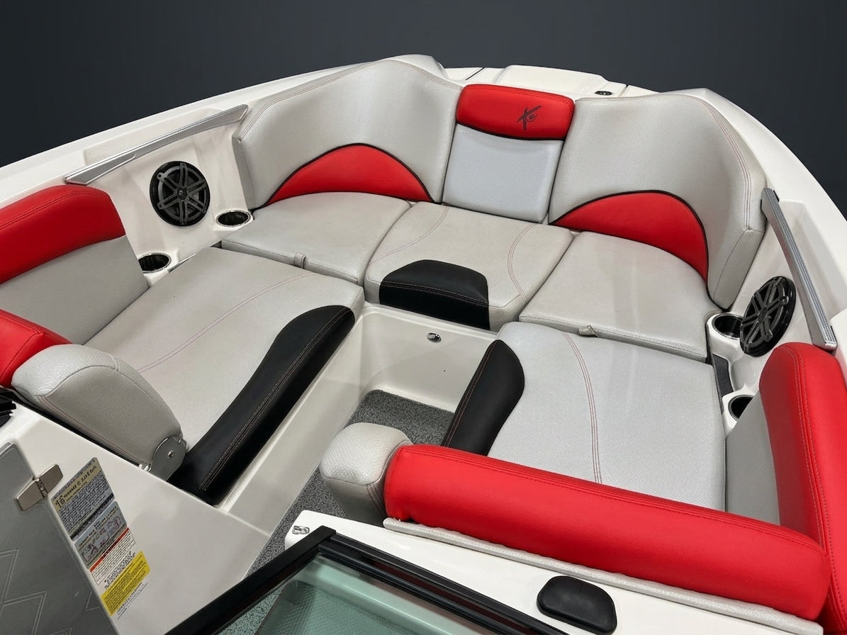 2016 Mastercraft X46 - Red Metal Flake / Black