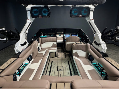 2026 Centurion Ri245 - White Frost / Onyx Black
