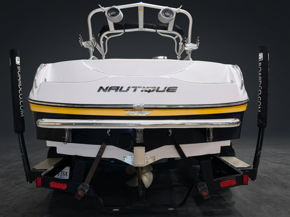 2008 Nautique SAN 210 TE - White / Black