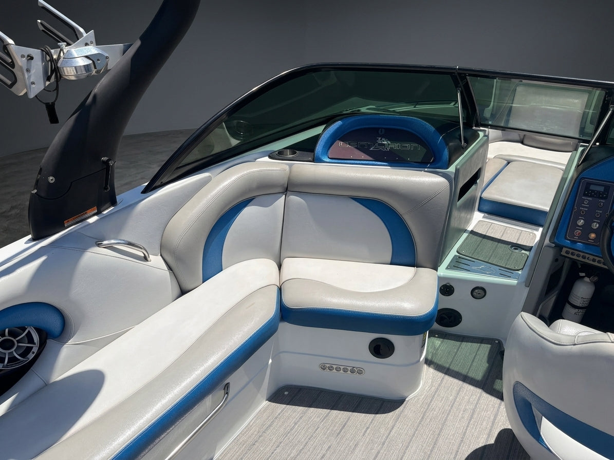 2013 Centurion SV244 in Blue w/ White interior