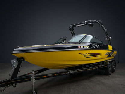 2018 Sanger SV237 in Yellow w/ White interior