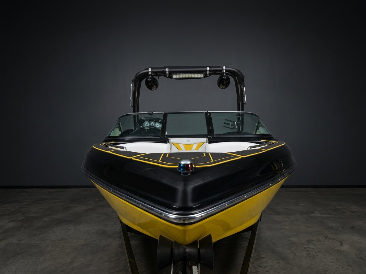 2018 Sanger SV237 in Yellow w/ White interior