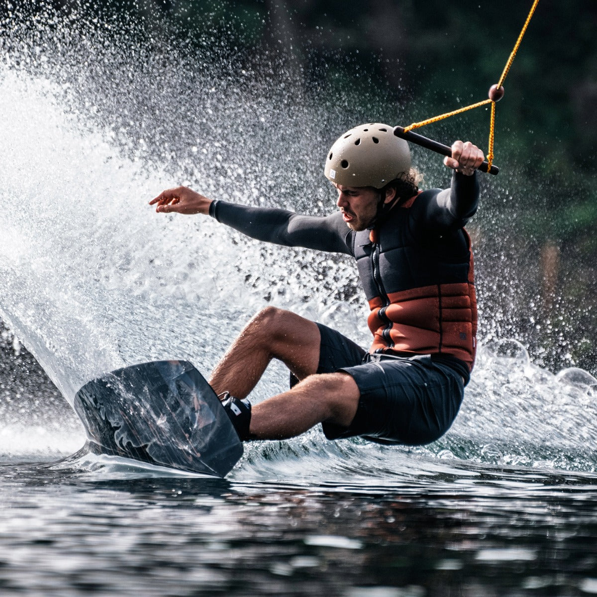 Follow Gratis Men's Comp Wake Vest in Rust