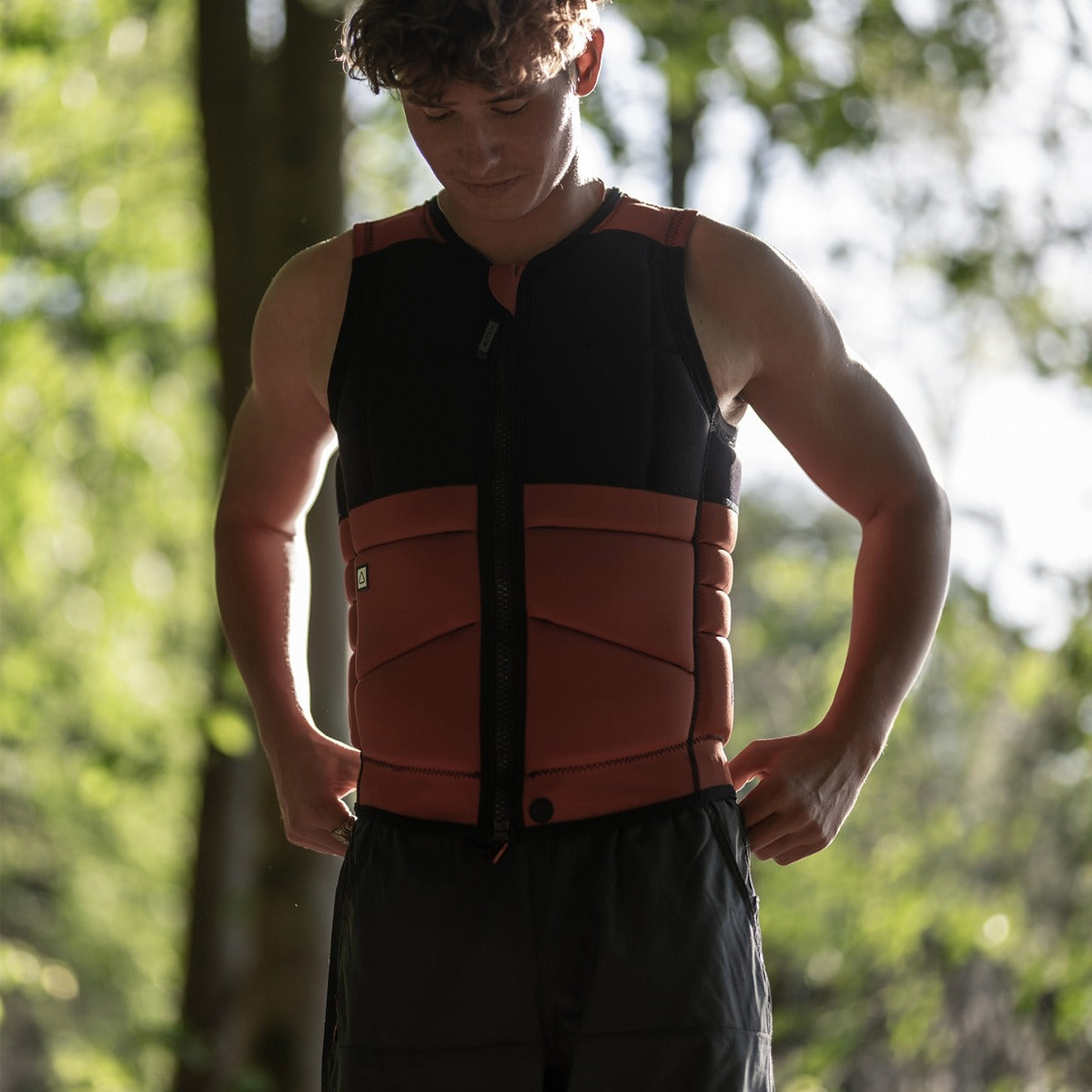 Follow Gratis Men's Comp Wake Vest in Rust