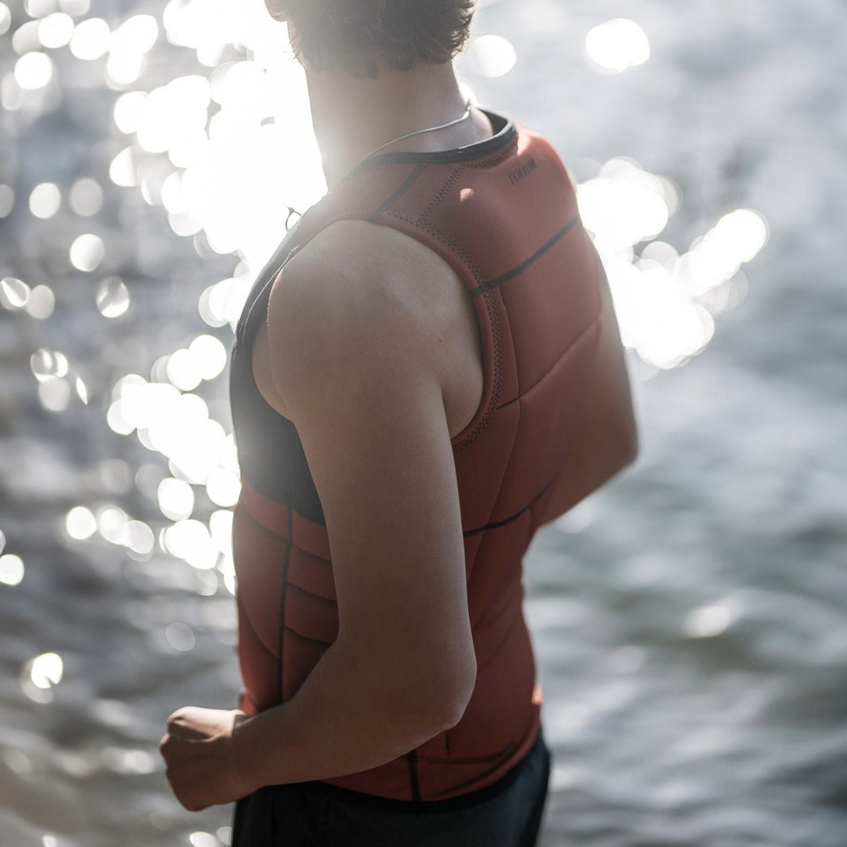 Follow Gratis Men's Comp Wake Vest in Rust