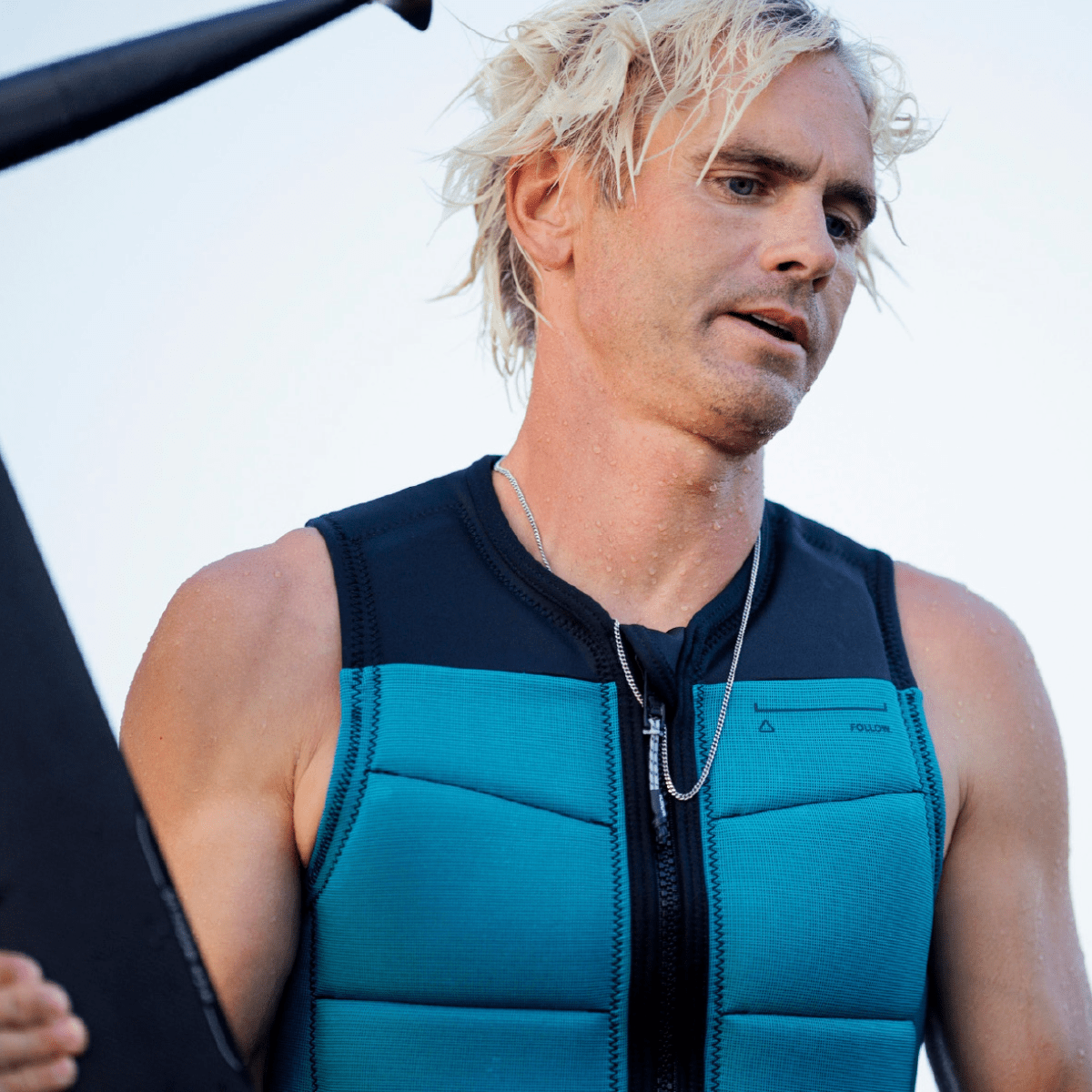Follow Section Comp Wake Vest in Black/Teal - BoardCo