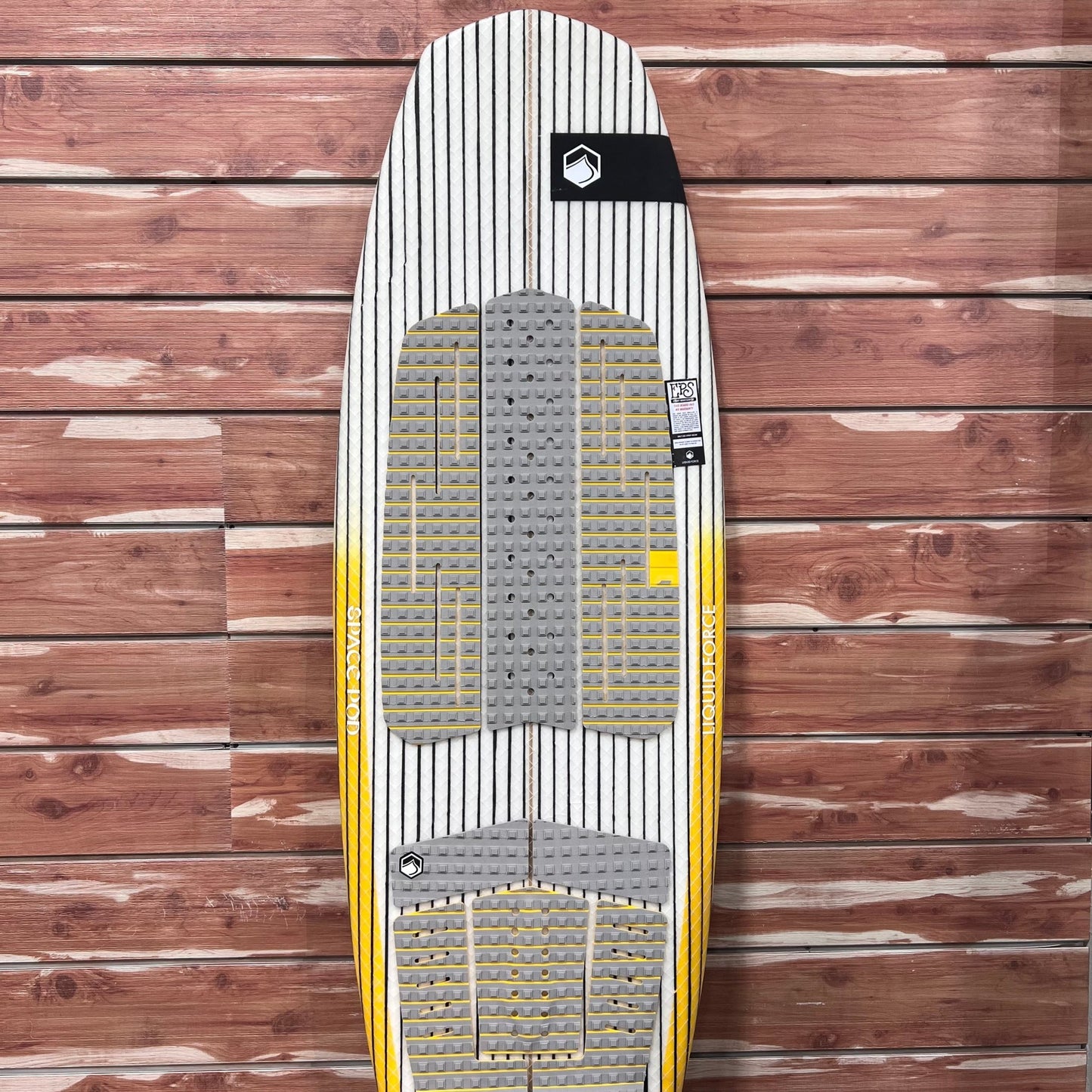Liquid Force Space Pod Wakesurf Board 2022 DEMO - BoardCo