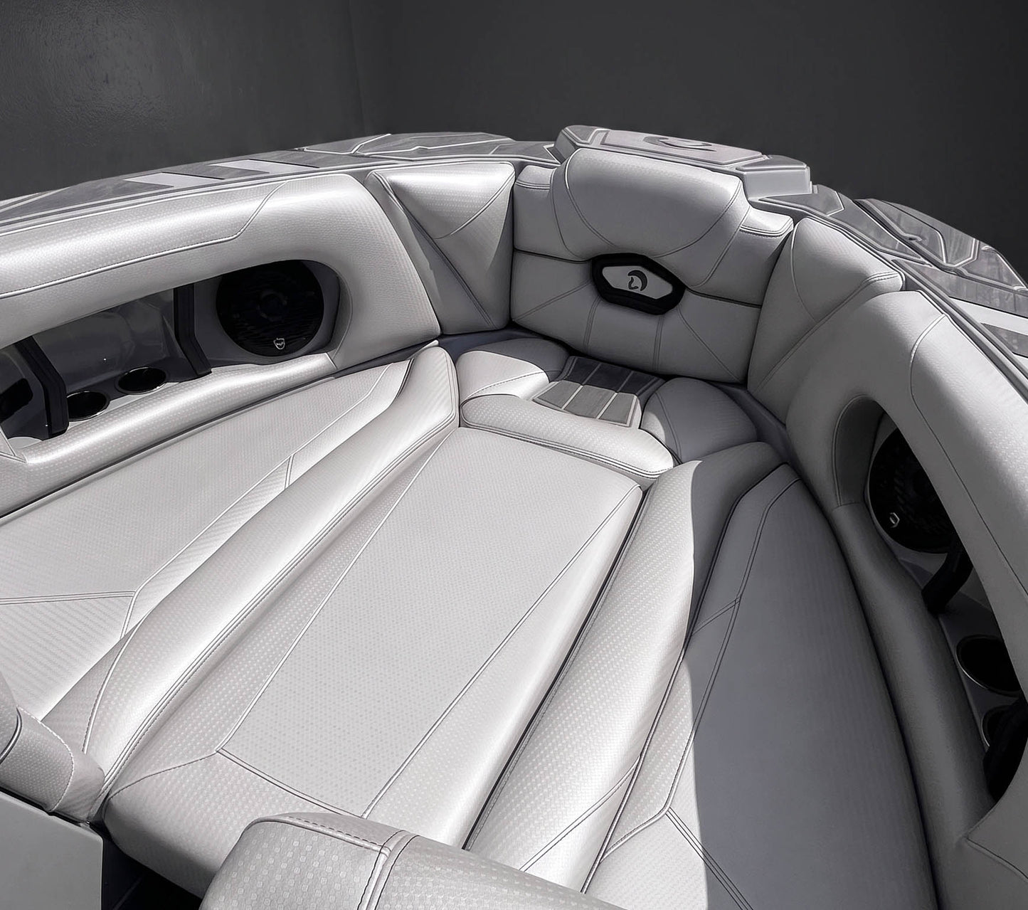 2023 Centurion Ri245 in All Stone Grey w/ Grey interior