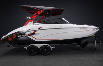 2019 Yamaha 242x in White w/ WHITE interior
