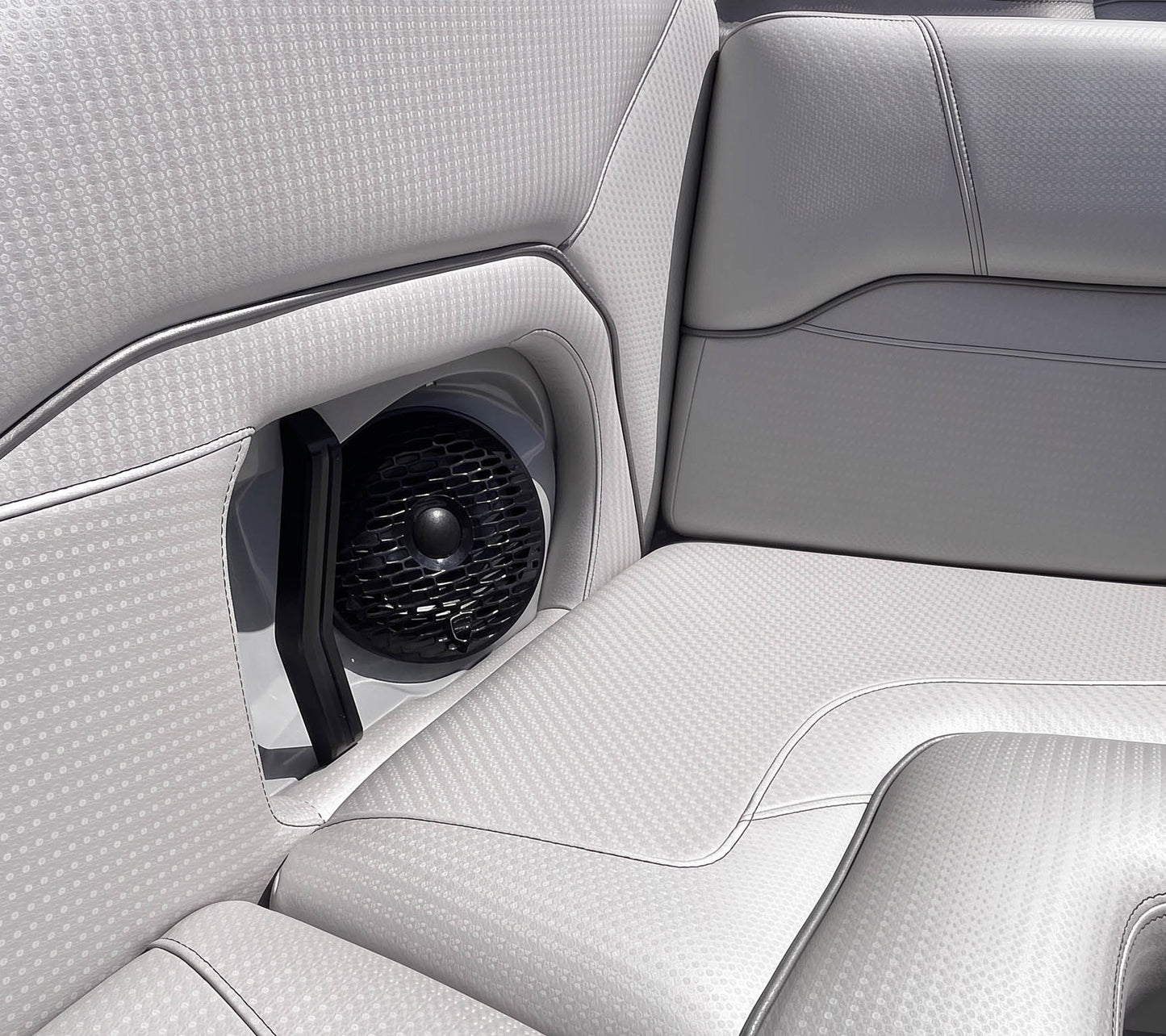 2023 Centurion Ri245 in All Stone Grey w/ Grey interior