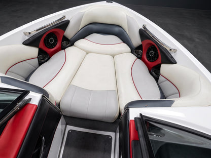 2013 Malibu 247 LSV in Red / White / Black