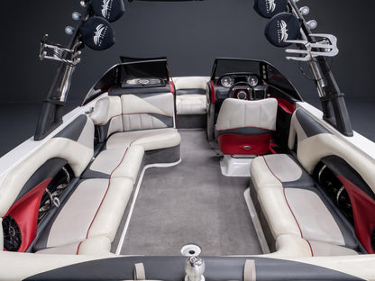 2013 Malibu 247 LSV in Red / White / Black