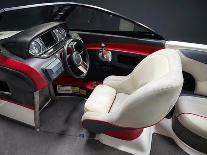 2013 Malibu 247 LSV in Red / White / Black