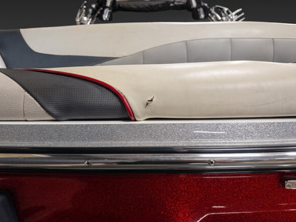 2013 Malibu 247 LSV in Red / White / Black