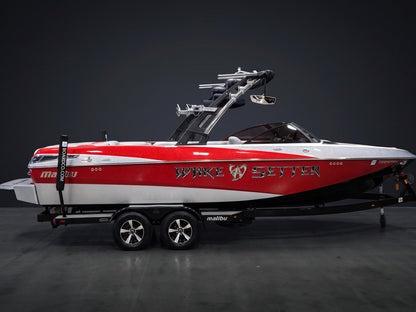 2013 Malibu 247 LSV in Red / White / Black