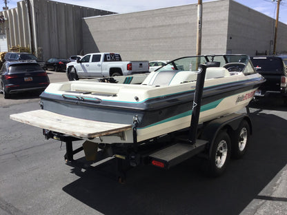 Malibu Echelon Cinch Cover - BoardCo