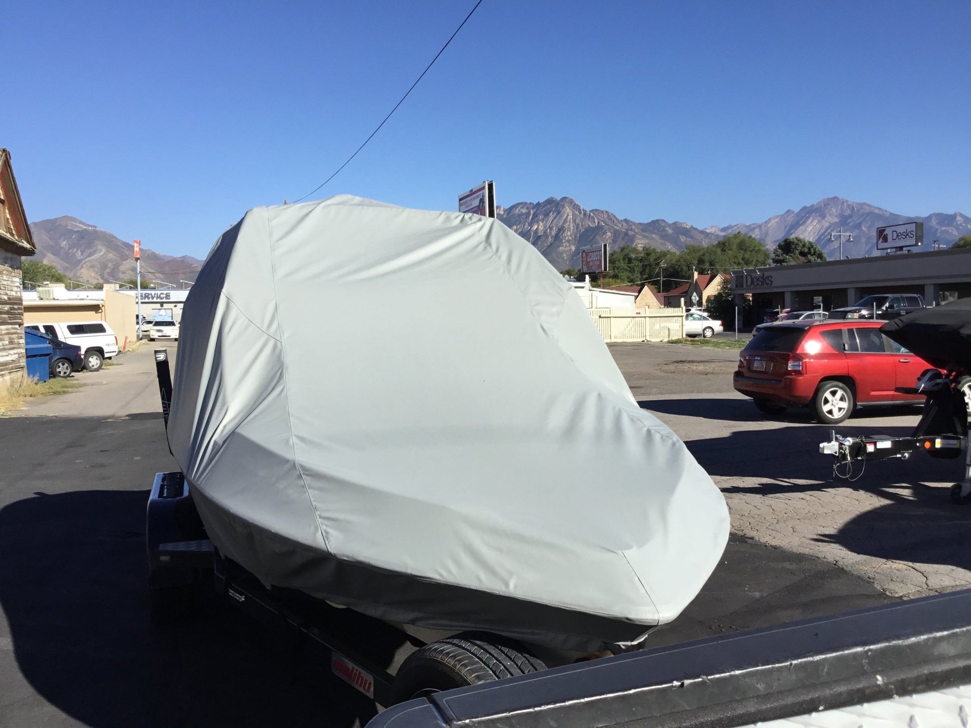 Malibu Response LXI with Titan 3 Tower Double Up Storage Cover - BoardCo
