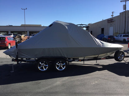 Malibu Response LXI with Titan 3 Tower Double Up Storage Cover - BoardCo