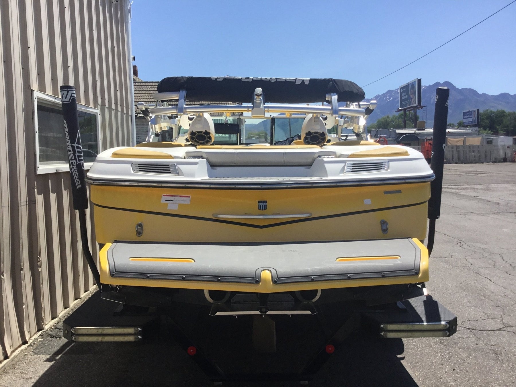 MasterCraft X10 with ZFT4 Tower TD Ratchet Cover - BoardCo