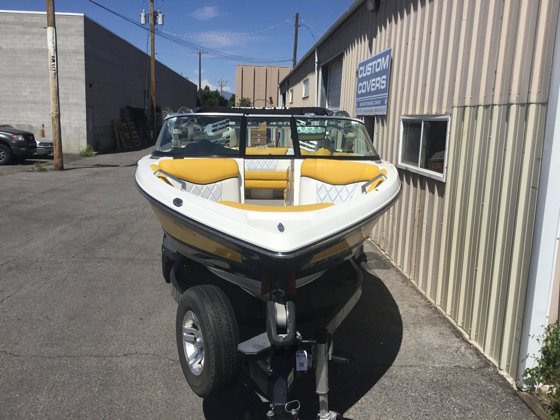 MasterCraft X10 with ZFT4 Tower TD Ratchet Cover - BoardCo