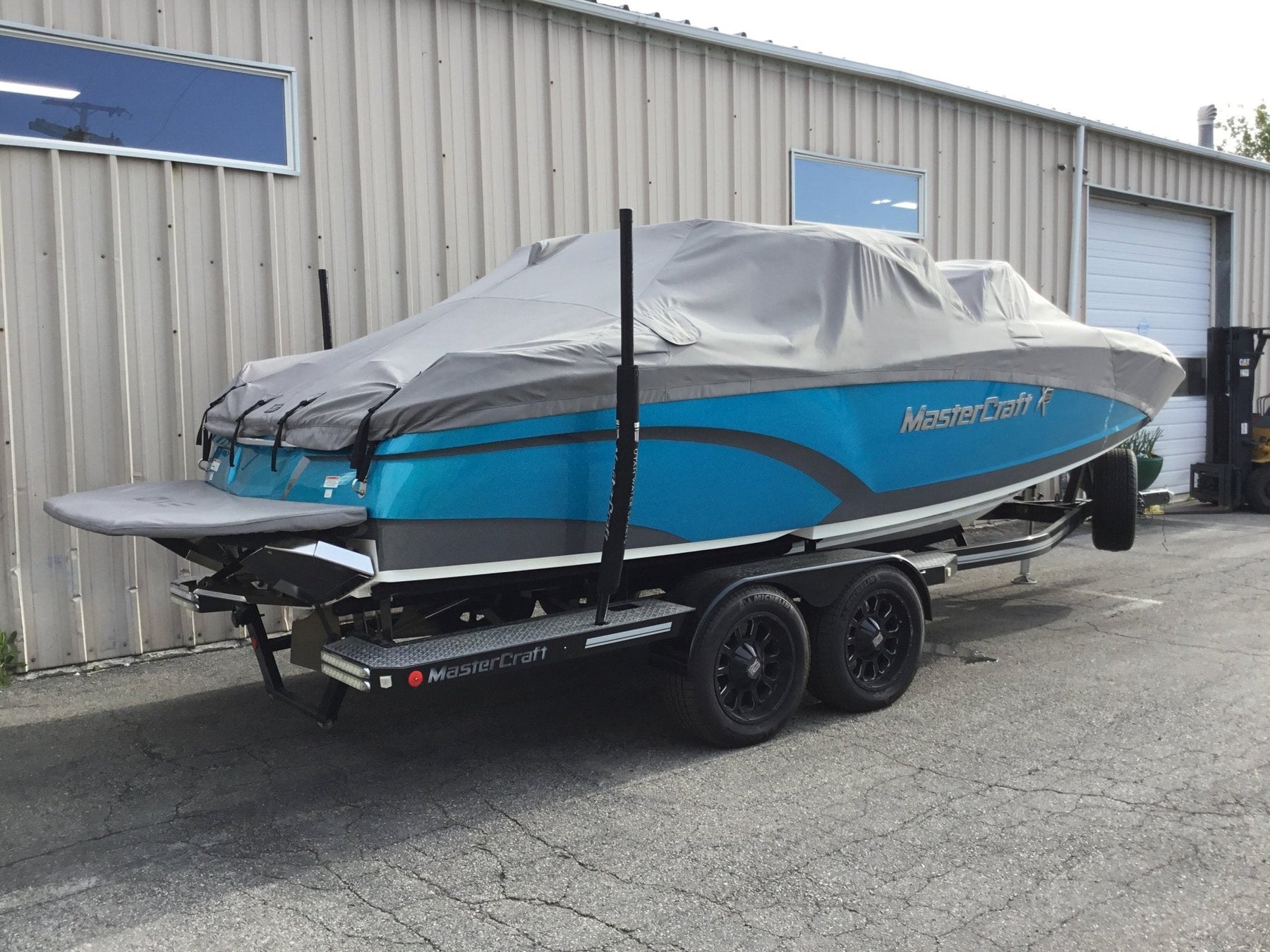 MasterCraft X23 Zero Flex 4 Tower and factory bimini TD Ratchet Cover - BoardCo