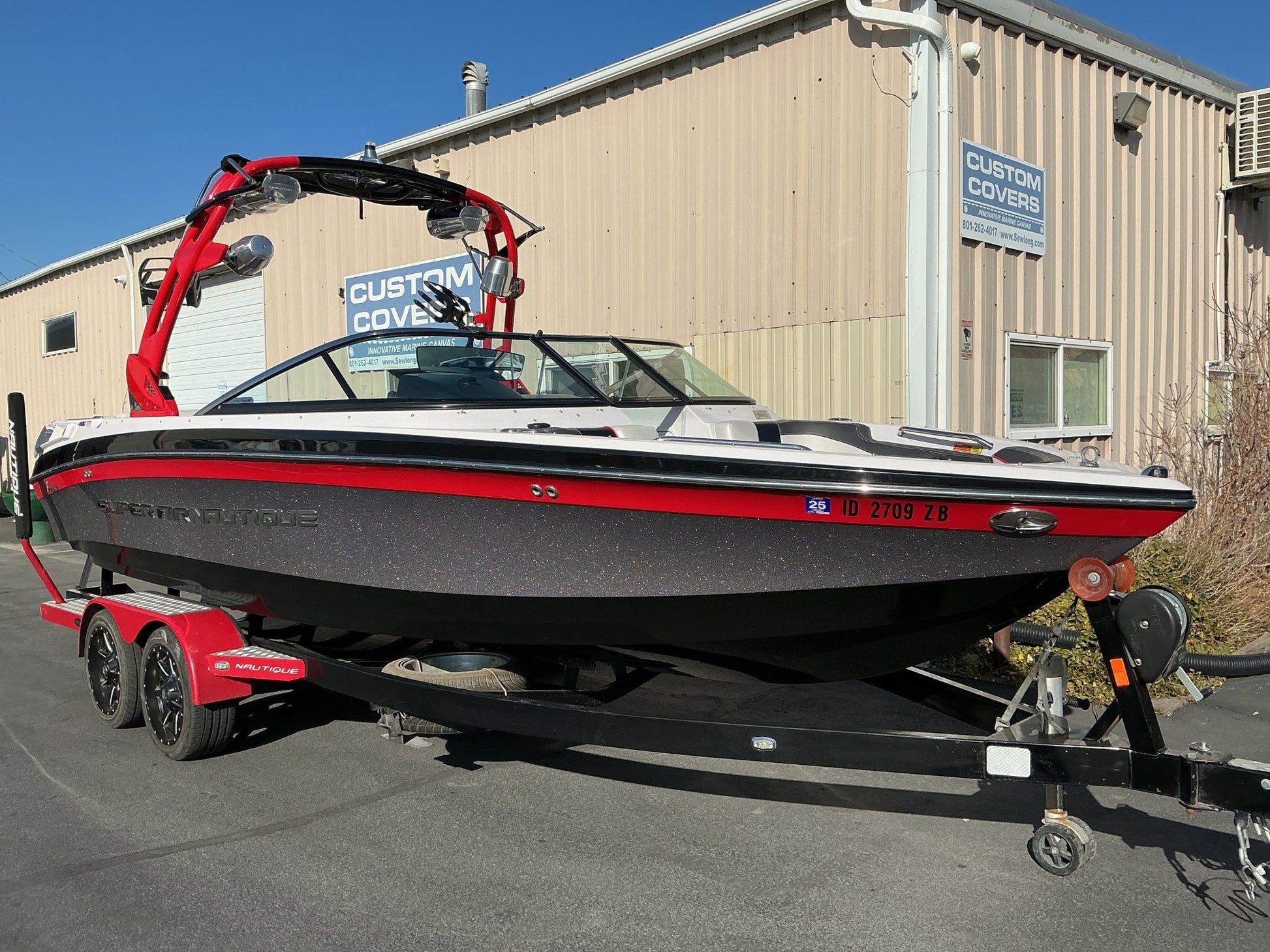 Nautique 230 FCT - 5 Tower Factory bimini - BoardCo