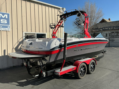 Nautique 230 FCT - 5 Tower Factory bimini - BoardCo