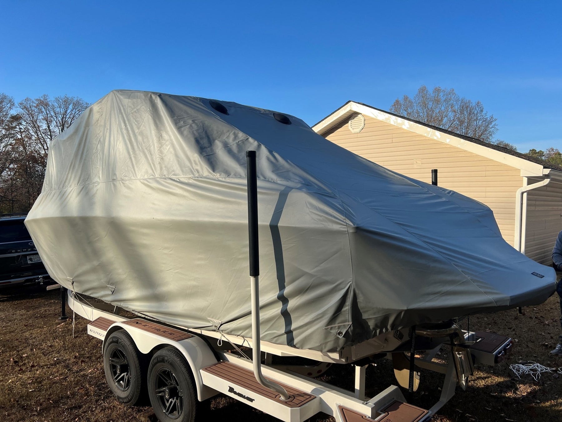 Nautique G23 with Telescoping Tower Double Up Storage Cover - BoardCo