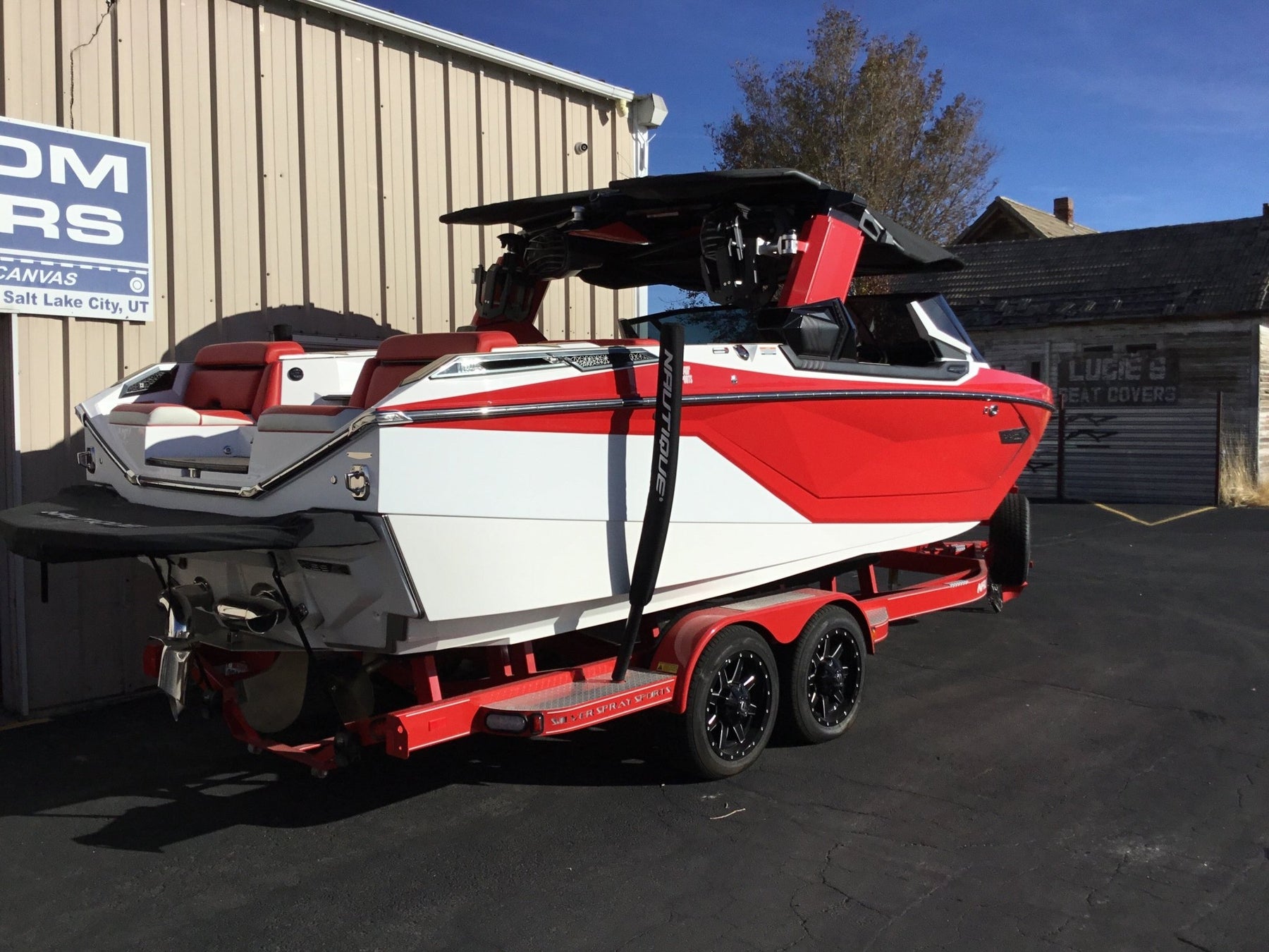 Nautique paragon G23 with telescoping tower Tower Down Double Up Storage Cover - BoardCo