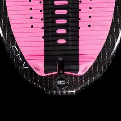 Phase 5 Diamond LUV Wakesurf Board 2027 – deck traction in close-up
