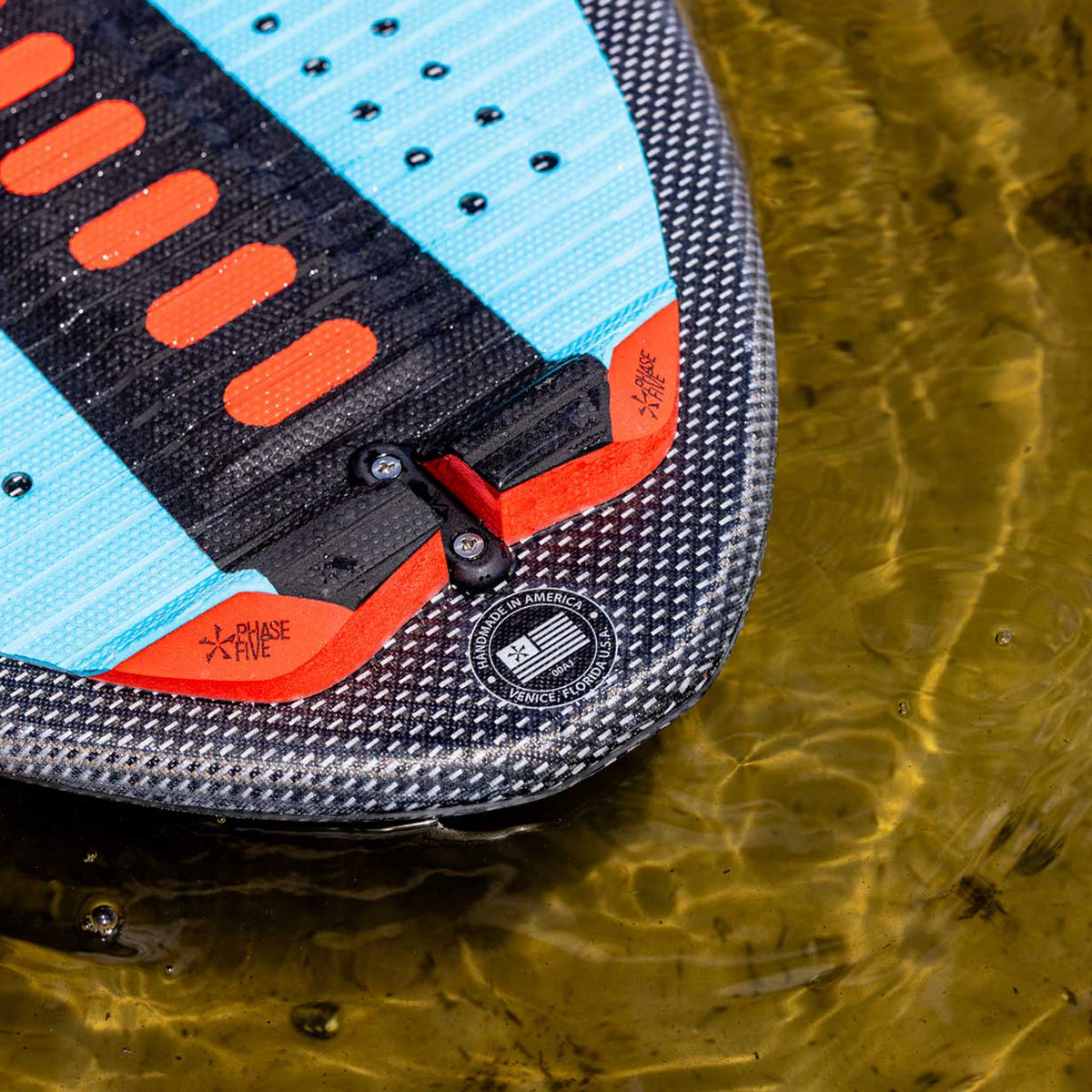 Phase 5 Key V2 Wakesurf Board 2027 – tail and traction detail