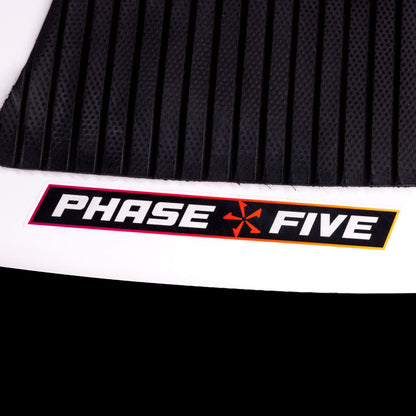 Phase 5 Prop CL Wakesurf Board 2027 – deck traction in close-up
