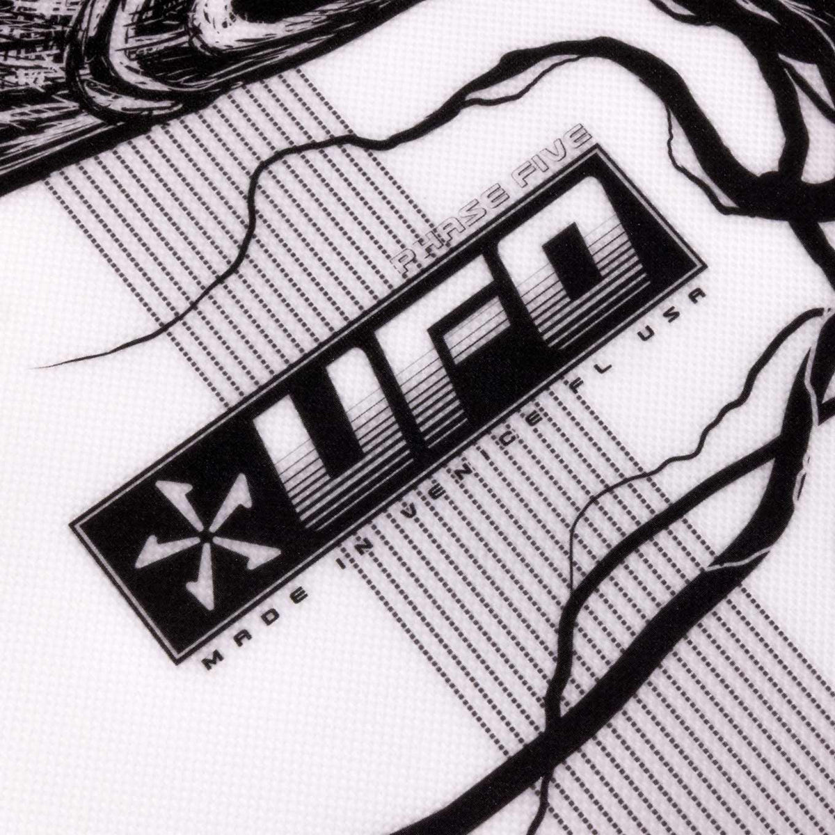 Phase 5 UFO Wakesurf Board 2027 – board graphics in close-up