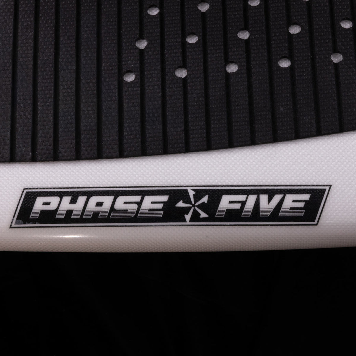Phase 5 UFO Wakesurf Board 2027 – deck traction in close-up