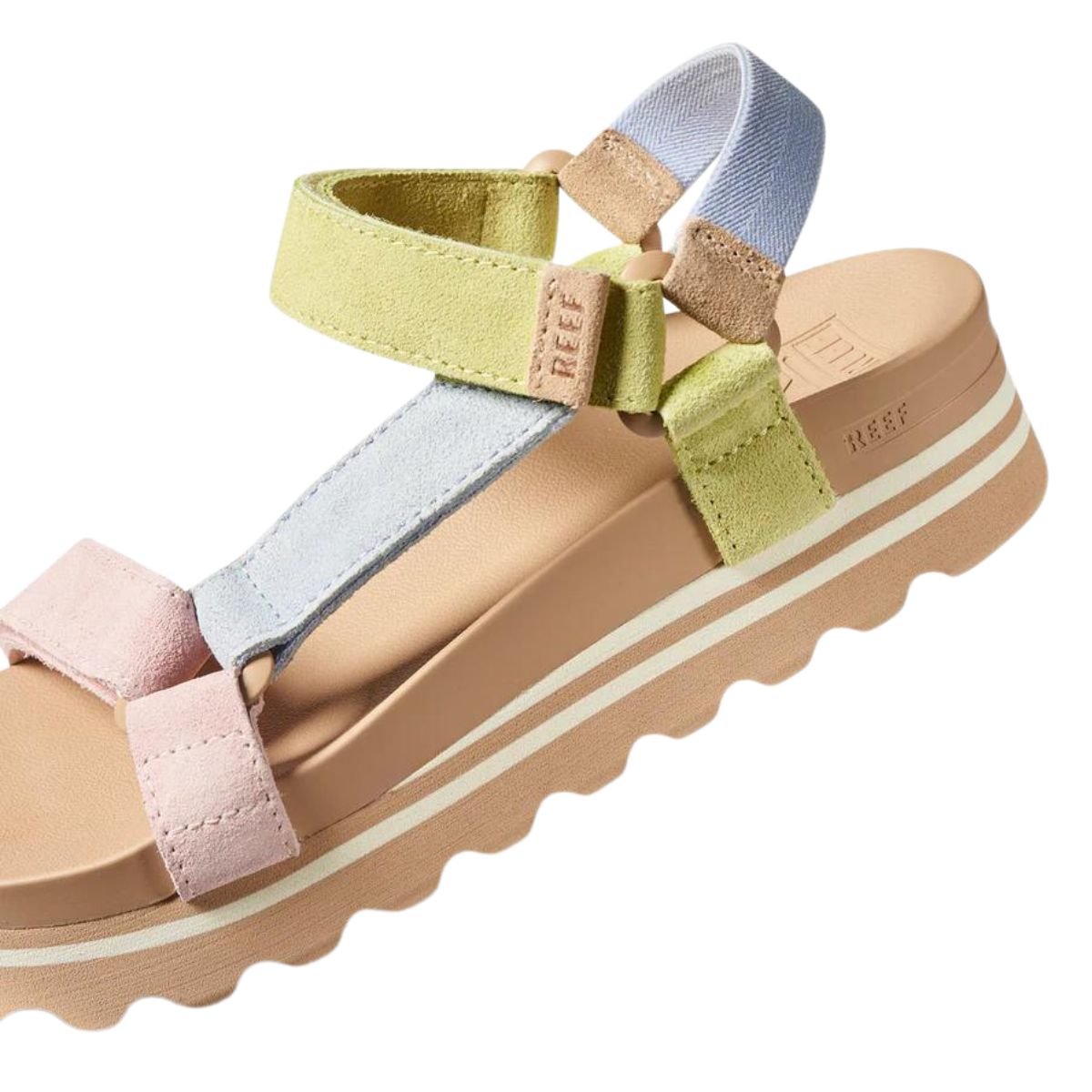 Reef Cushion Rem Hi in Meringue - BoardCo