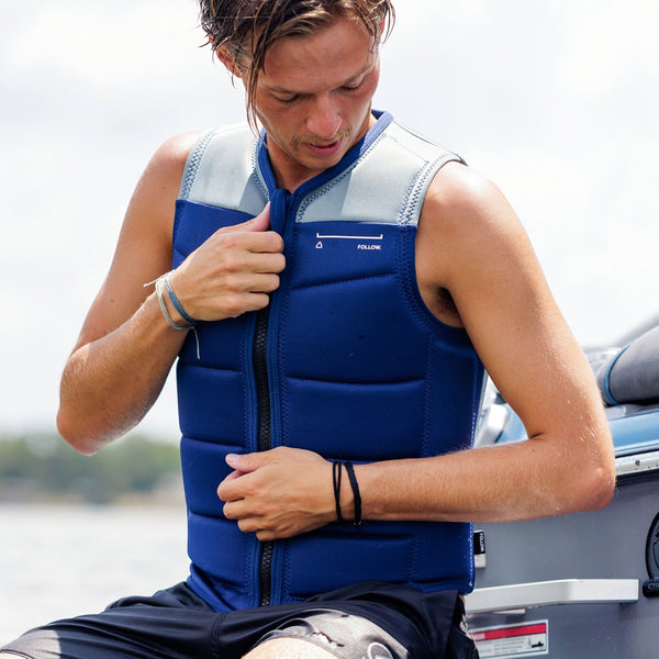 Follow Section Comp Wake Vest in Navy/Grey – BoardCo