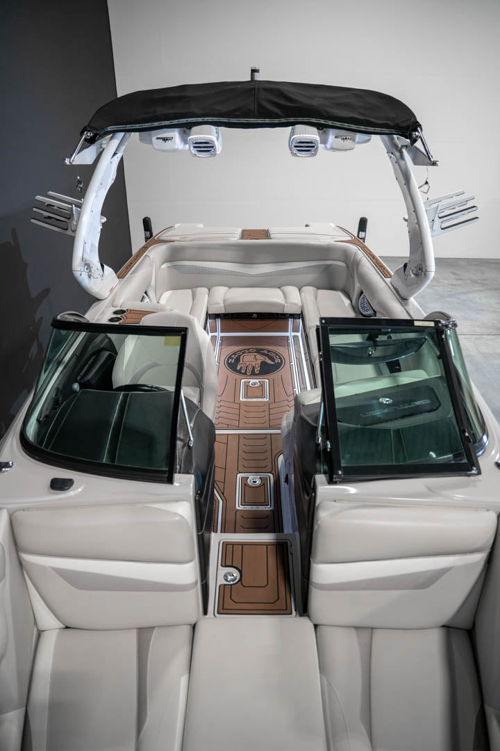2017 Centurion Ri237 Silver Flake / White / Blake