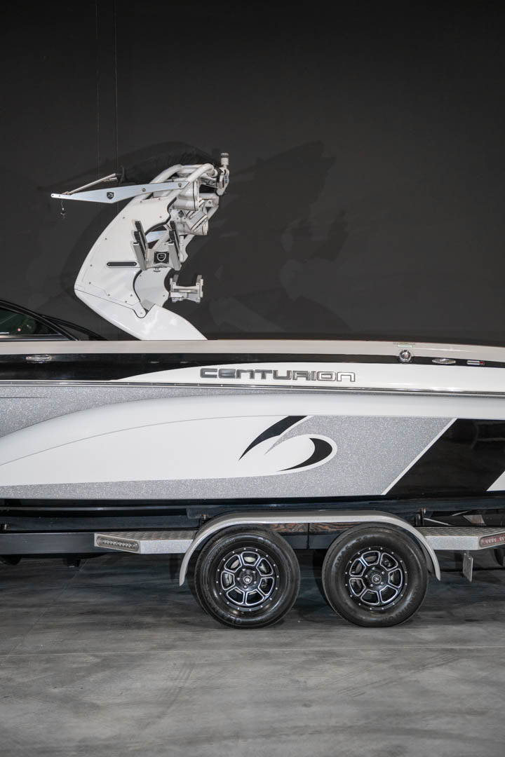 2017 Centurion Ri237 Silver Flake / White / Blake