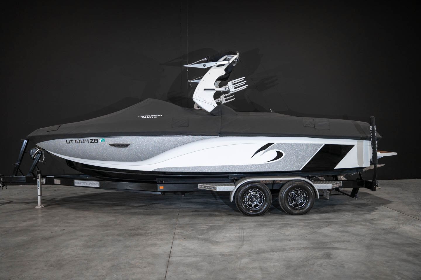 2017 Centurion Ri237 Silver Flake / White / Blake