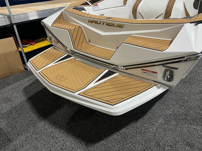 Ski Nautique Swim Platform Cover - BoardCo