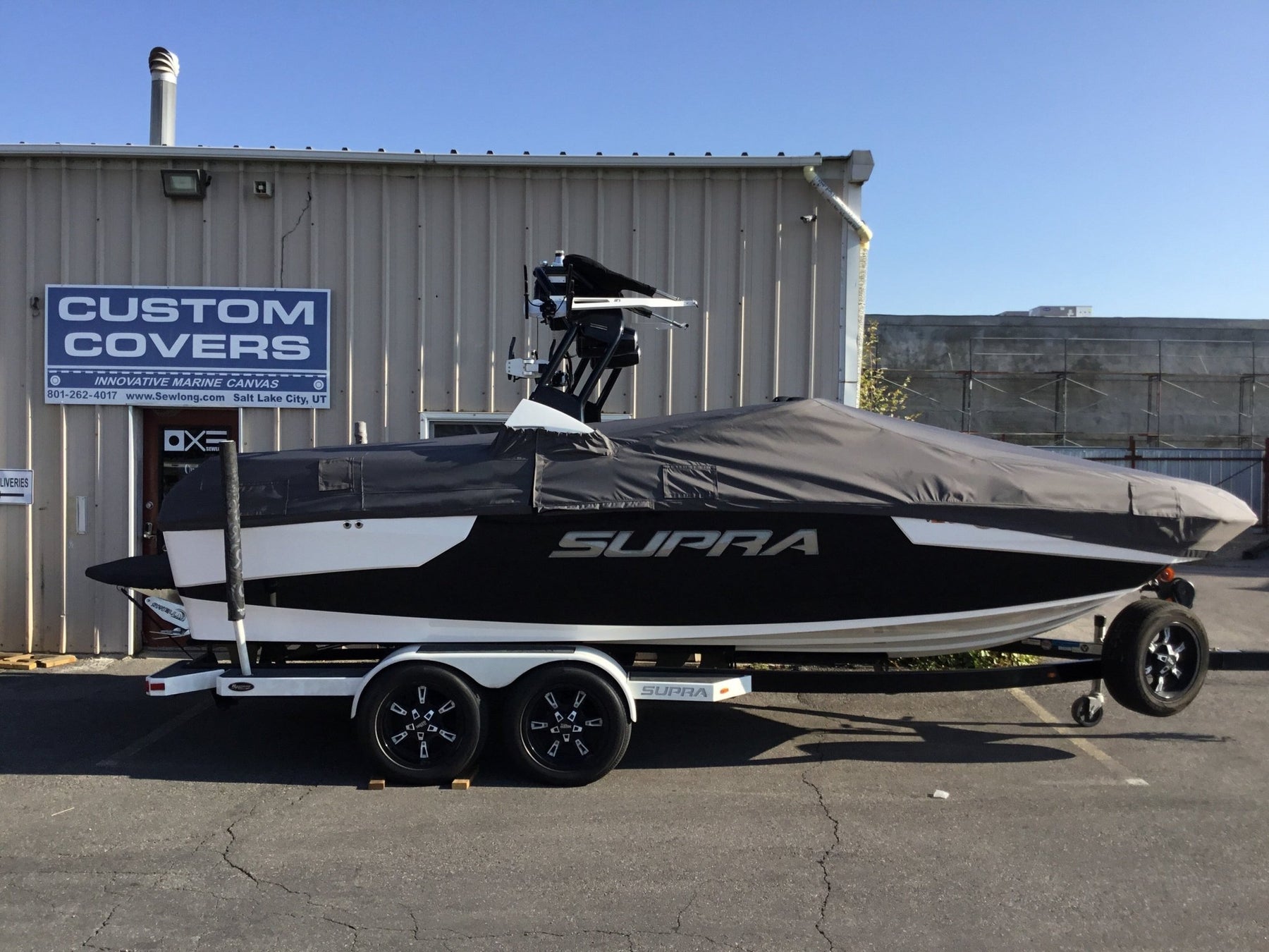 Supra SA with Pro Edge Tower Cinch Cover - BoardCo