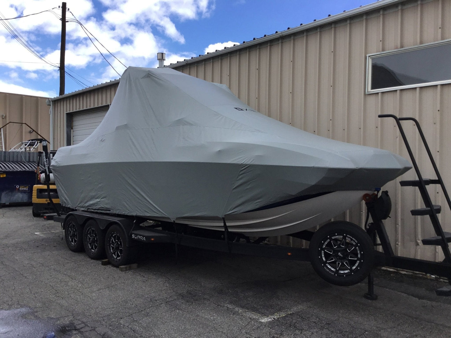 Supra SE 550 with FX1 tower Double Up Storage Cover - BoardCo