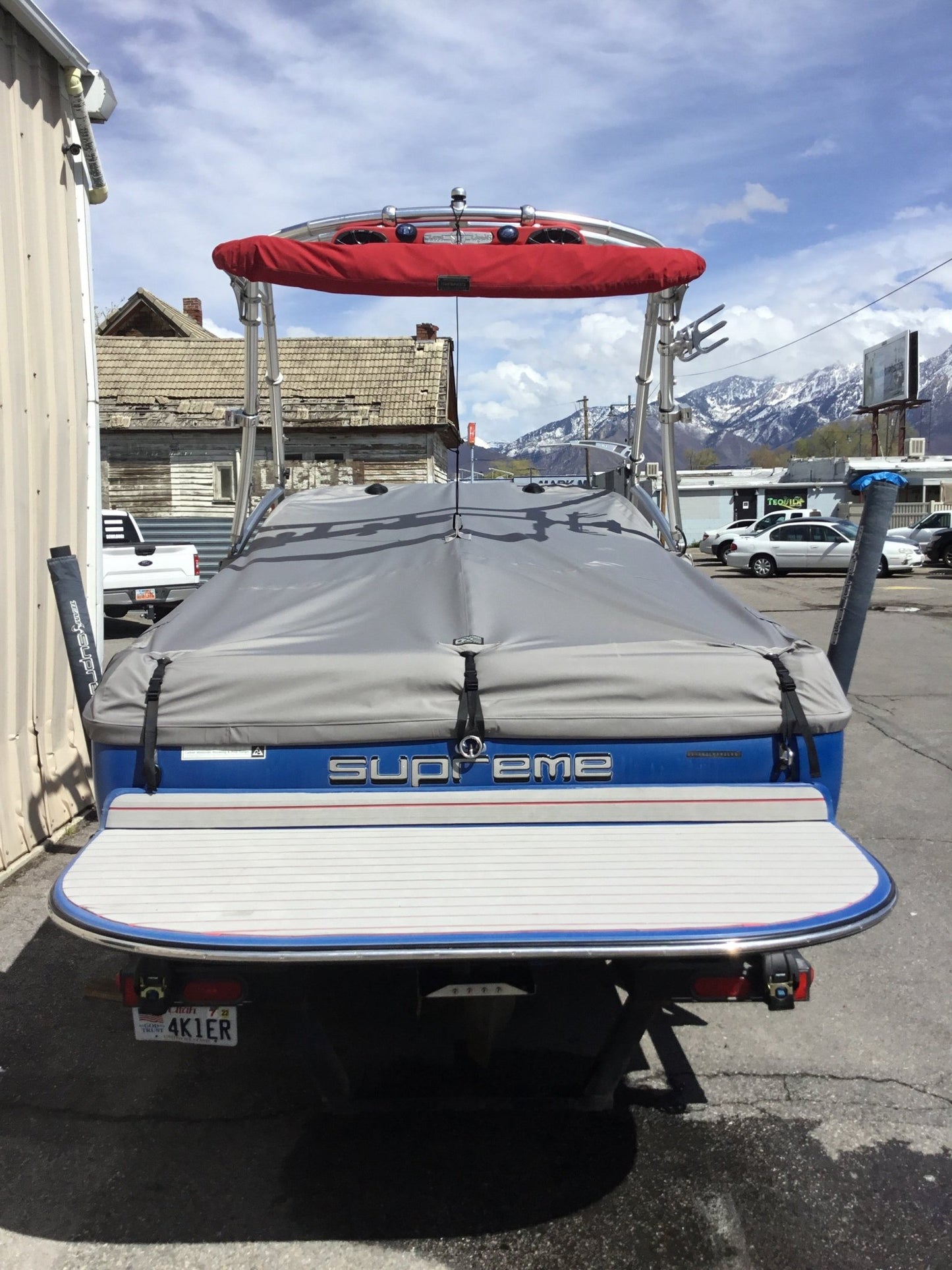 Supreme V212 with Pro Flight Tower Cinch Cover - BoardCo