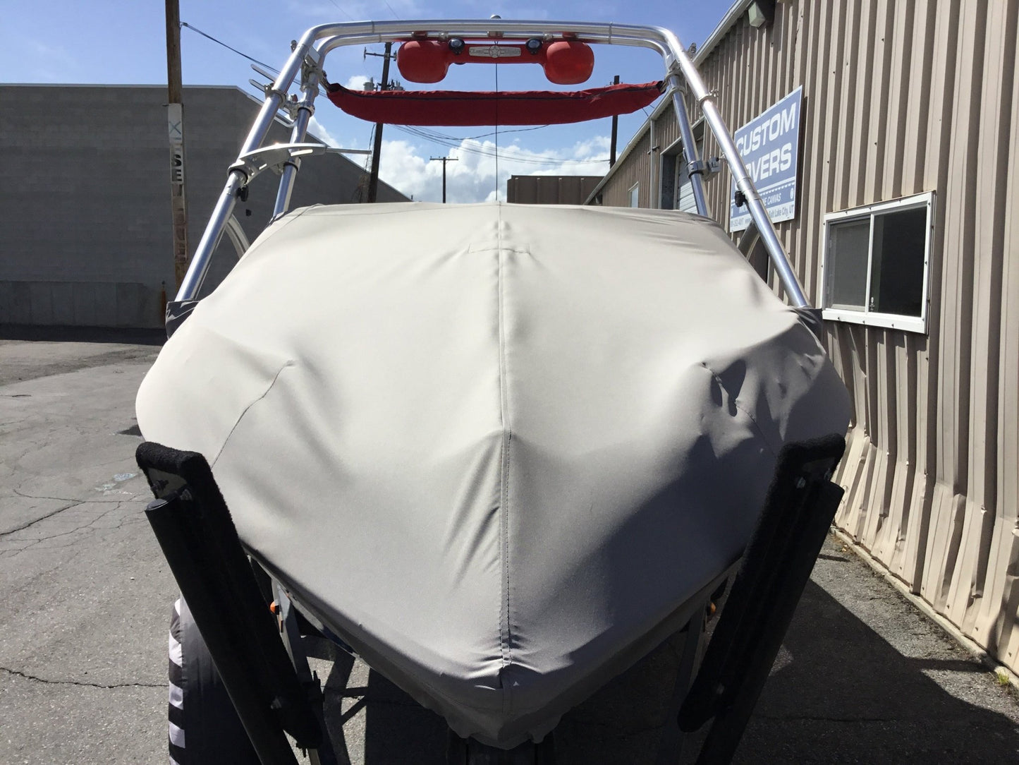 Supreme V212 with Pro Flight Tower Cinch Cover - BoardCo