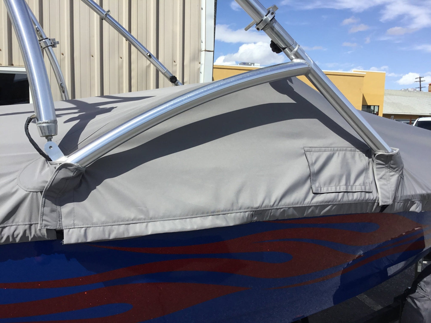 Supreme V212 with Pro Flight Tower Cinch Cover - BoardCo